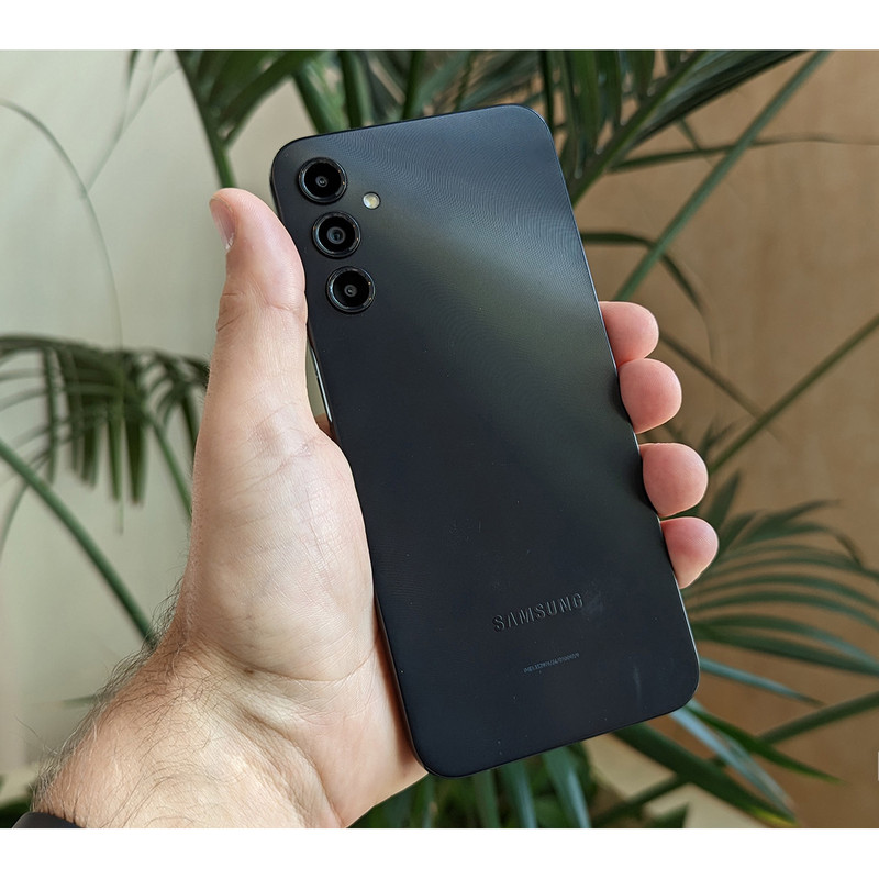 گوشی موبایل سامسونگ مدل Galaxy A14 دو سیم کارت ظرفیت 128 گیگابایت و رم 6 گیگابایت به همراه شارژر سامسونگ