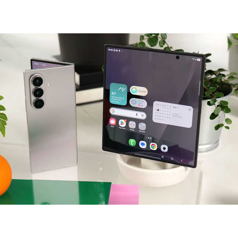 گوشی موبایل سامسونگ مدل Galaxy Z Fold 7 دو سیمکارت ظرفیت 256 گیگابایت و رم 12 گیگابایت - ویتنام - به همراه هدیه هدفون بلوتوثی سامسونگ مدل Galaxy Buds FE