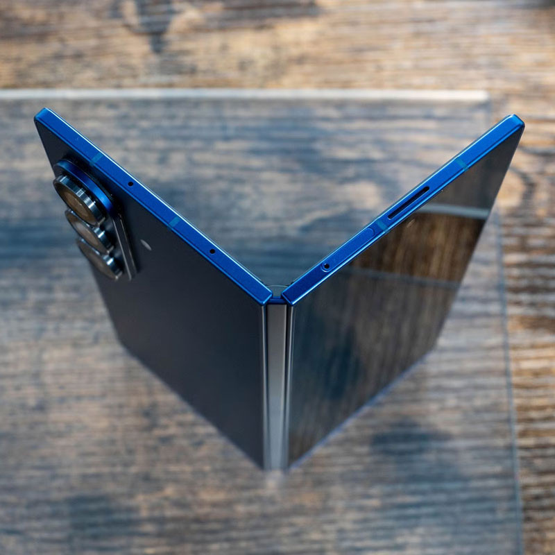 گوشی موبایل سامسونگ مدل Galaxy Z Fold 7 دو سیمکارت ظرفیت 256 گیگابایت و رم 12 گیگابایت - ویتنام - به همراه هدیه هدفون بلوتوثی سامسونگ مدل Galaxy Buds FE