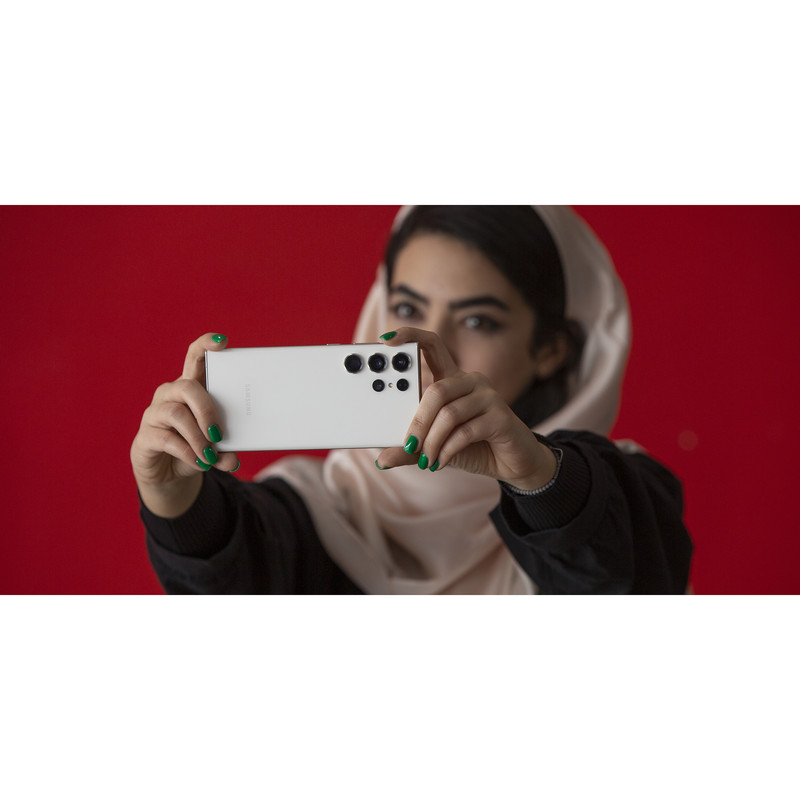 گوشی موبایل سامسونگ مدل Galaxy S23 Ultra دو سیم کارت ظرفیت 256 گیگابایت و رم 12 گیگابایت به همراه شارژر 45 وات سامسونگ
