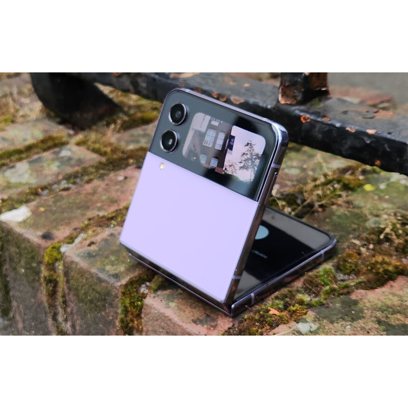گوشی موبایل سامسونگ مدل Galaxy Z Flip4 تک سیم کارت ظرفیت 256 گیگابایت و رم 12 گیگابایت - ویتنام