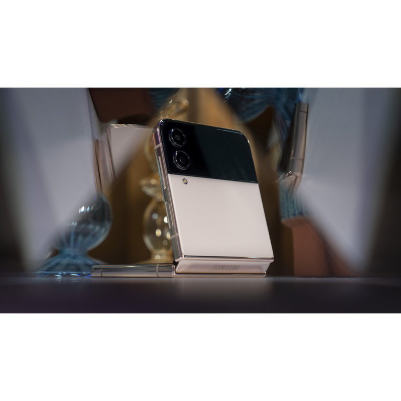 گوشی موبایل سامسونگ مدل Galaxy Z Flip4 تک سیم کارت ظرفیت 256 گیگابایت و رم 8 گیگابایت - ویتنام