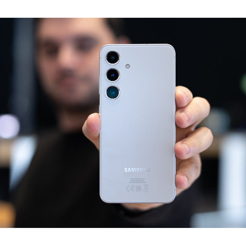 گوشی موبایل سامسونگ مدل Galaxy S24 دو سیم کارت ظرفیت 128 گیگابایت و رم 8 گیگابایت