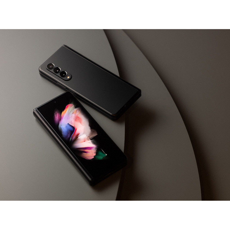 گوشی موبایل سامسونگ مدل Galaxy Z Fold3 5G ظرفیت 128 گیگابایت و رم 12 گیگابایت